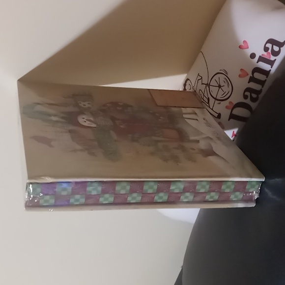 VINTAGE 2005 CHRISTMAS THEME PHOTO ALBUM - Picture 5 of 10